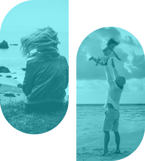 Женщина у моря и отец с ребёнком на пляже