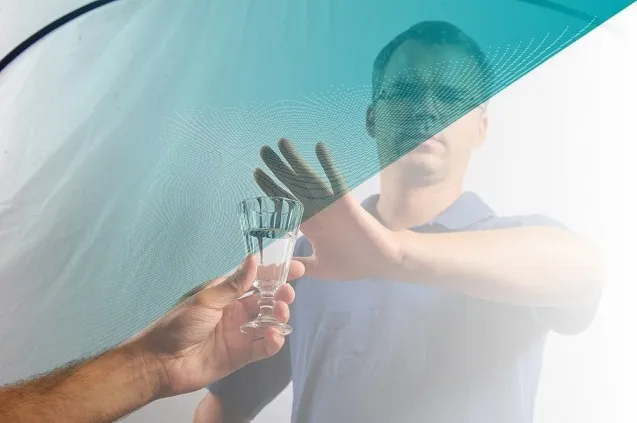 При заказе услуги "Вывод из запоя на дому" через форму заявки на сайте.