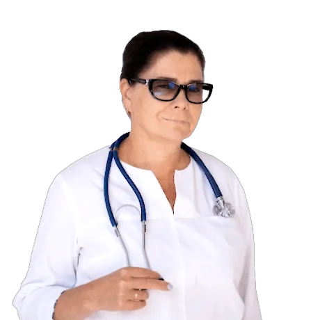 Психотерапевт Куликова Светлана Александровна стоит прямо в белом халате